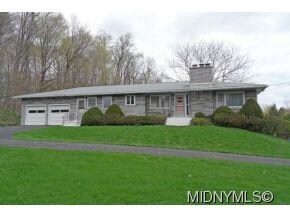 13 Harts Hill Cir, Whitesboro, NY 13492