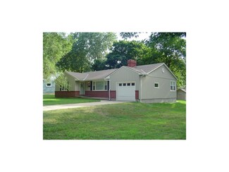 10616 Palmer Ave, Kansas City, MO 64134