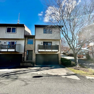 1230 van Voorhis Rd, Morgantown, WV 26505