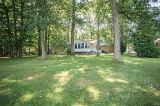 2482 Evanwood Rd, Bath, PA 18014