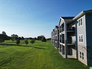 201 Sunrise Park Rd Unit 101, Storm Lake, IA 50588