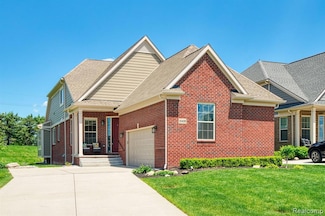 10408 Stoney Point Dr, South Lyon, MI 48178