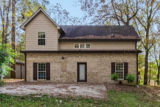 251 Oak Dr, Smithville, TN 37166