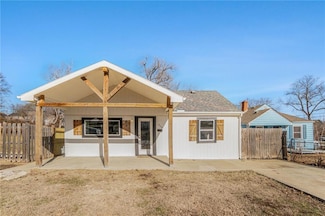 2248 Greeley Ave, Kansas City, KS 66104