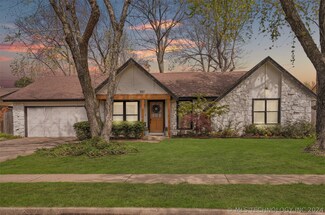 8307 E 109th St, Tulsa, OK 74133