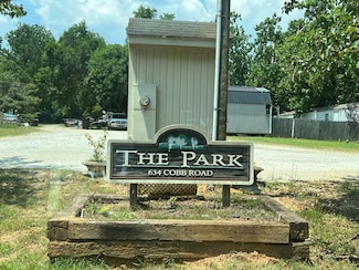 634 Cobb Rd, Greenwood, SC 29649