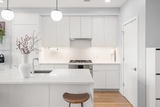191 Washington St Unit 608, Boston, MA 02135
