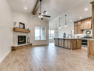 2013 Ladera Ln, Norman, OK 73071