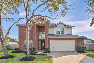 1916 Highland Point Ct, Pearland, TX 77581