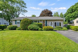 416 Skiff Dr, Syracuse, NY 13211
