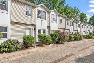 2 Howe Terrace Unit 11, Dorchester, MA 02125