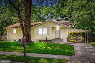 15 Alba St, Ewing, NJ 08638