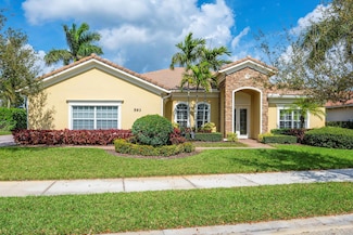593 SE Tres Belle Cir, Stuart, FL 34997