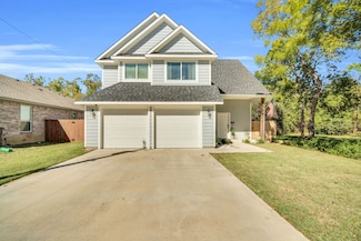 731 E Brown St, Cleburne, TX 76031