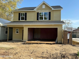 606 Bladen St, Wilmington, NC 28401
