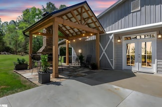 1337 Millrock Church Rd, Gray Court, SC 29645