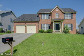 13546 Pulaski Dr, Hagerstown, MD 21742