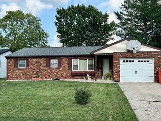 808 N 23rd St, Mattoon, IL 61938