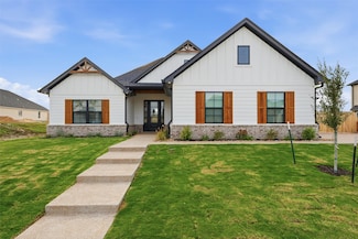 2113 Holborn St, Lorena, TX 76655