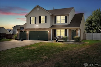 67 Nickell Ct, Germantown, OH 45327