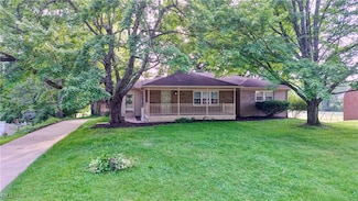 8171 Pheasant Ave NW, North Canton, OH 44720