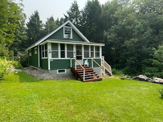 290 Old Mill Ln, Wilmington, VT 05363