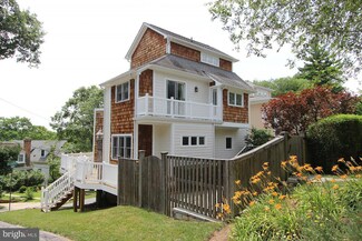 6201 Windward Place, Bethesda, MD 20816