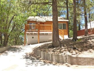 732 Esquimoux Dr, Green Valley Lake, CA 92341