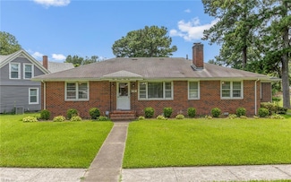 341 Cedar St, Suffolk, VA 23434