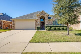 10321 Jaybird Dr, Fort Worth, TX 76244