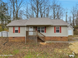 617 Hollow Dr, Strawberry Plains, TN 37871