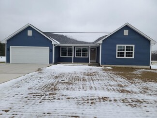 62602 Edgewood Cir, Lawton, MI 49065