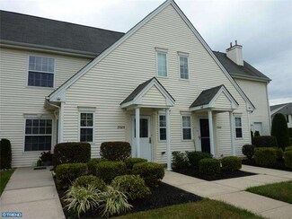 2502B Bluegrass Dr, Mount Laurel, NJ 08054