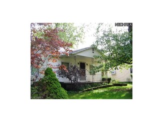 335 N Lake St, South Amherst, OH 44001
