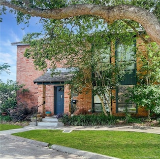 2322 Lake St, Lake Charles, LA 70601
