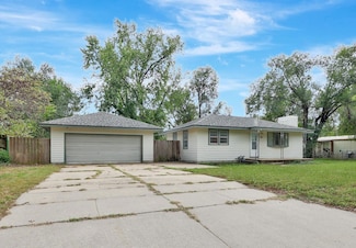 941 W Hazel St, Wichita, KS 67217