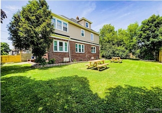 2218 Ferry Ave, Niagara Falls, NY 14301