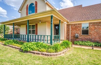 245 Kyllie Dr, Millington, TN 38053