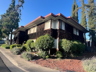 3704 Bonnie Ln, Stockton, CA 95204