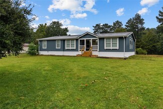 121 Shanee Dr, Gloster, LA 71030