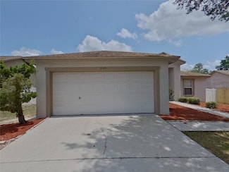 605 Lakemont Dr, Brandon, FL 33510