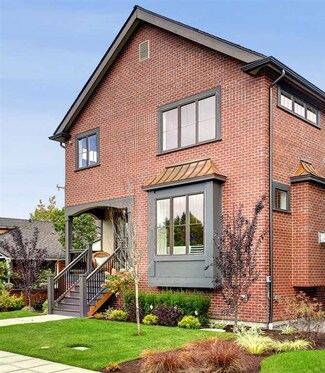 2330 Mcgilvra Blvd E, Seattle, WA 98112