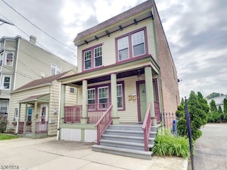 43-45 New St, Montclair, NJ 07042