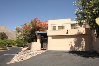 6372 N Camino Los Mochis, Tucson, AZ 85718