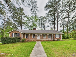 2956 King Alfred Dr, Macon, GA 31204