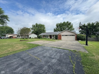 904 E State Road 44, Rushville, IN 46173