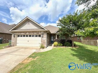 7204 Lathan Dr SE, Owens Cross Roads, AL 35763
