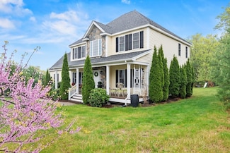 91 Mohawk Path, Holliston, MA 01746