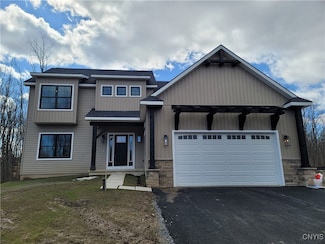 3330-2 N Hayes Rd, Baldwinsville, NY 13027