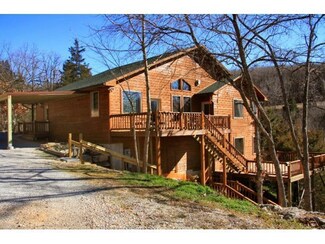 330 Long Creek Rd, Ridgedale, MO 65739